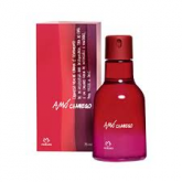 Amó Chamego desodorante colônia feminino.